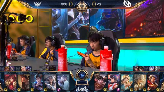 社会讽刺 社会讽刺