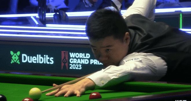 的彼此牵制 的彼此牵制